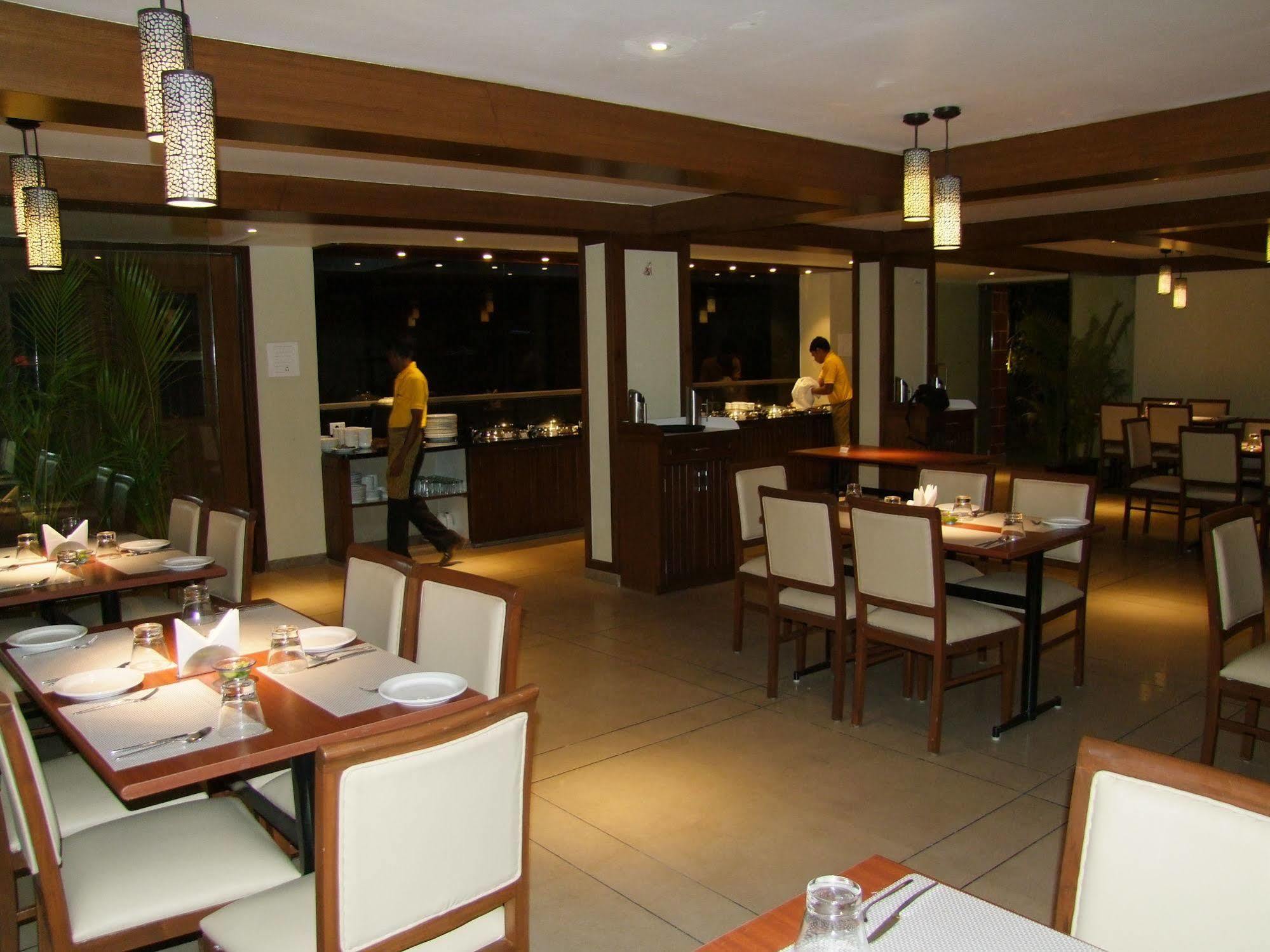 Bella Vista Resort Mahabaleshwar Ngoại thất bức ảnh