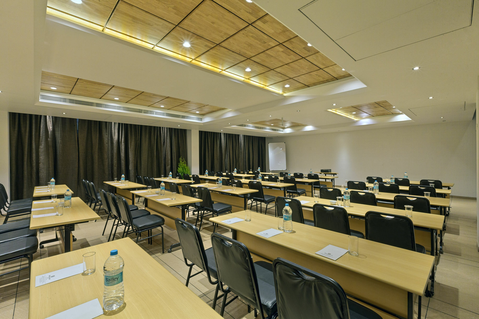 Bella Vista Resort Mahabaleshwar Ngoại thất bức ảnh